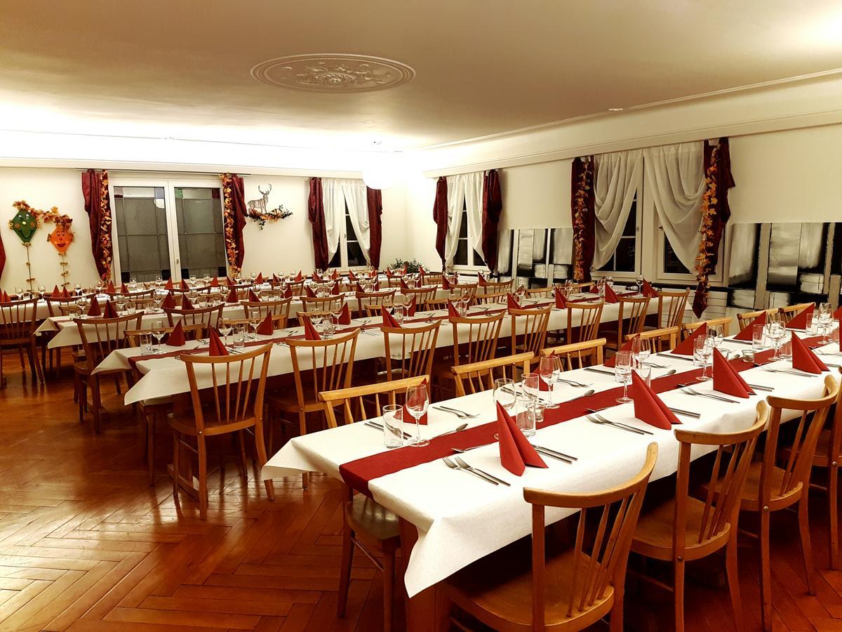 Готель Gasthaus Rossli Sankt Gallenkappel Екстер'єр фото